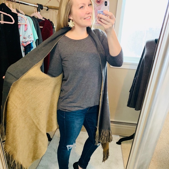 Wrap Scarf With Armholes Gray Mustard Shawl OS - Picture 2 of 8